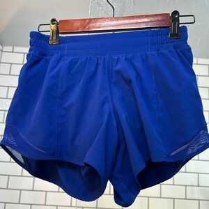Lululemon Hottie Hot Shorts 4”